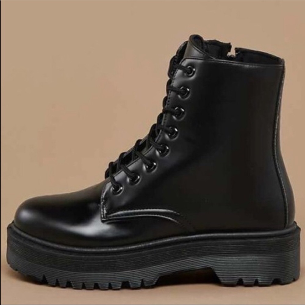 Fall Doll Black Platform Combat Boots - Picture 5 of 9